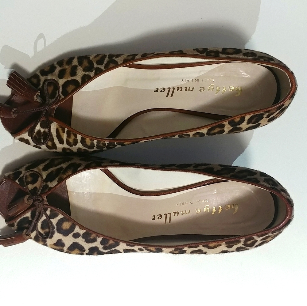 Hettye Muller Wedges